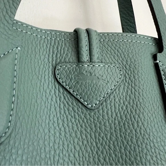Longchamp Roseau Essential Grained Leather Sage Green Cuir Shoulder Tote Bag - Picture 4 of 9